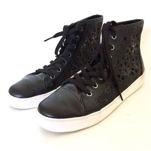 Sam Edelman Black Branson Leather Cutout Sneaker 9